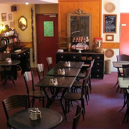 Le Vieux Carre Hotel