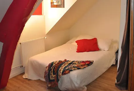 Le Vieux Carre 2* روان